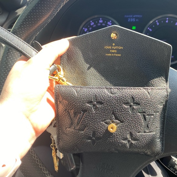 Louis Vuitton wristlet with leather wristlet and Louis Vuitton Keychain - Picture 4 of 11